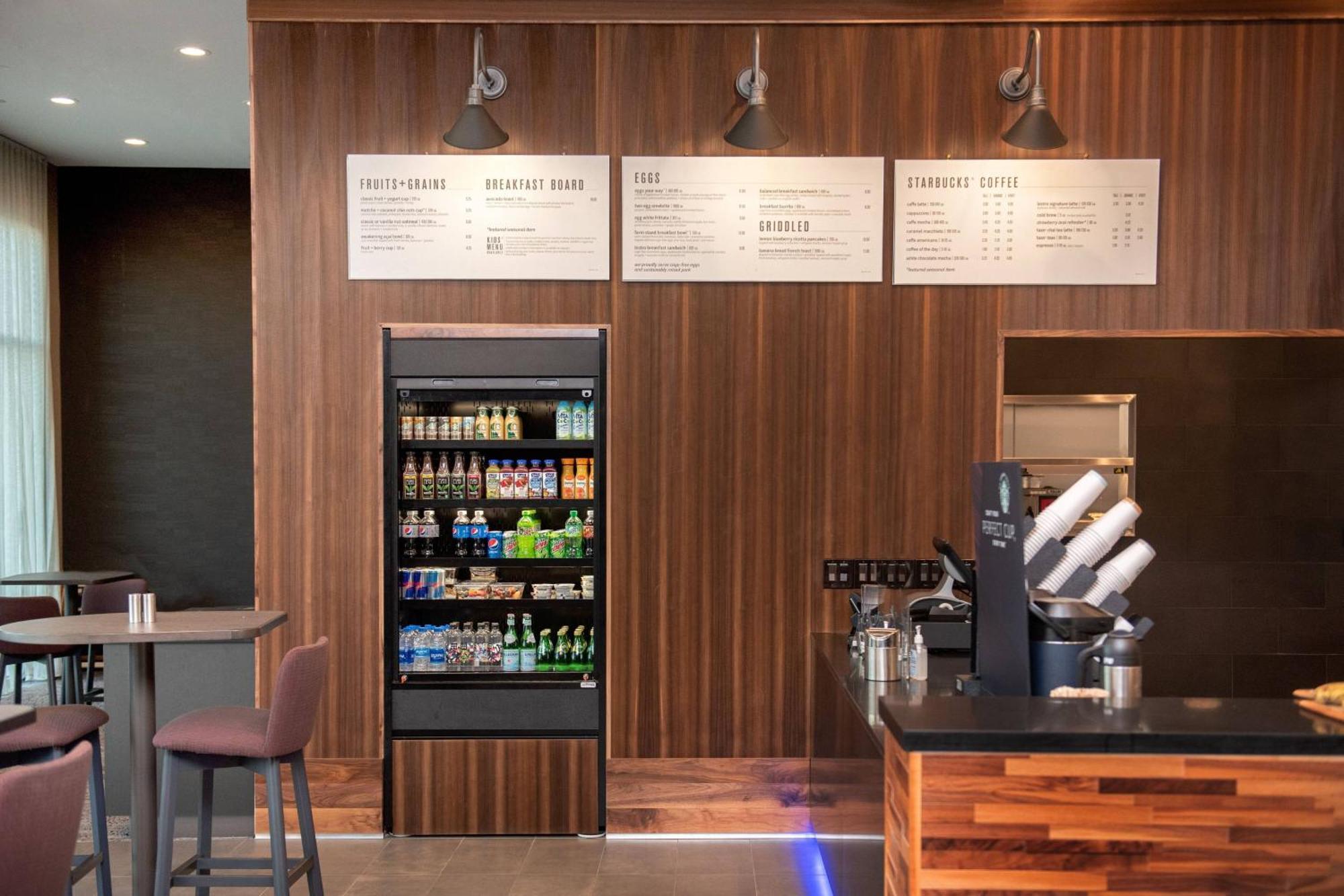 Courtyard By Marriott Mesa At Wrigleyville West Εξωτερικό φωτογραφία